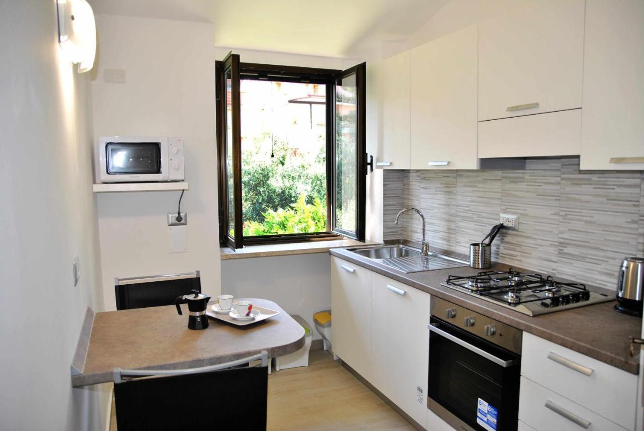 Casa Dinky Attico Con Terrazza Vista Mare Leilighet Formia Eksteriør bilde
